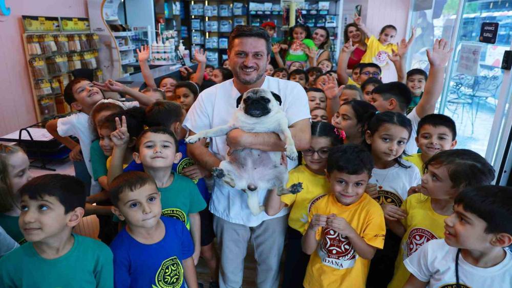 ’Şila’ ile ilkokul öğrencilerine hayvan sevgisi aşılandı