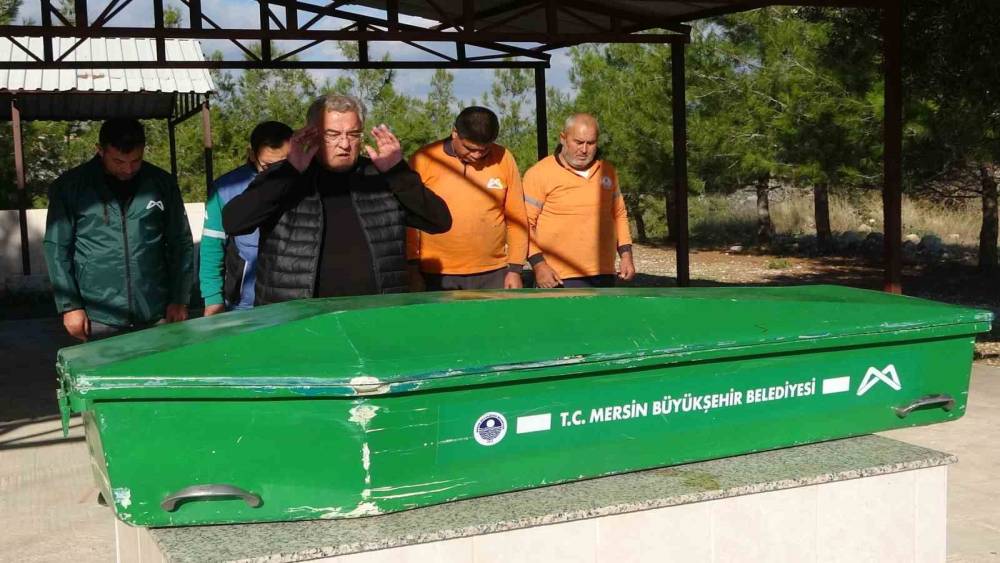 Çilli Bom’u ilk çıkaran bestekar hayatını kaybetti: 5 kişi ile kimsesizler mezarlığına defin edildi