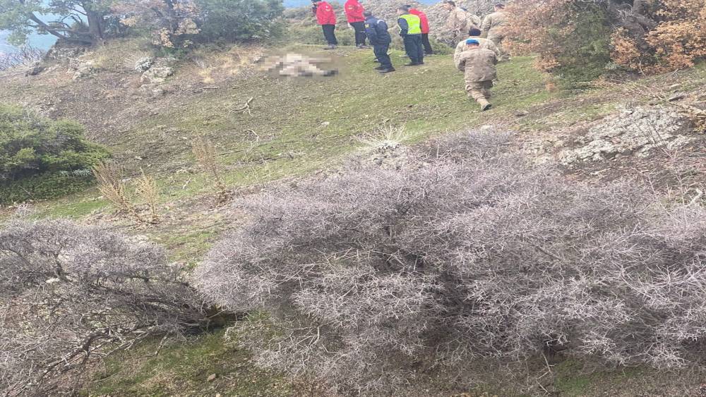 Kumluca’da kayıp avcıdan acı haber