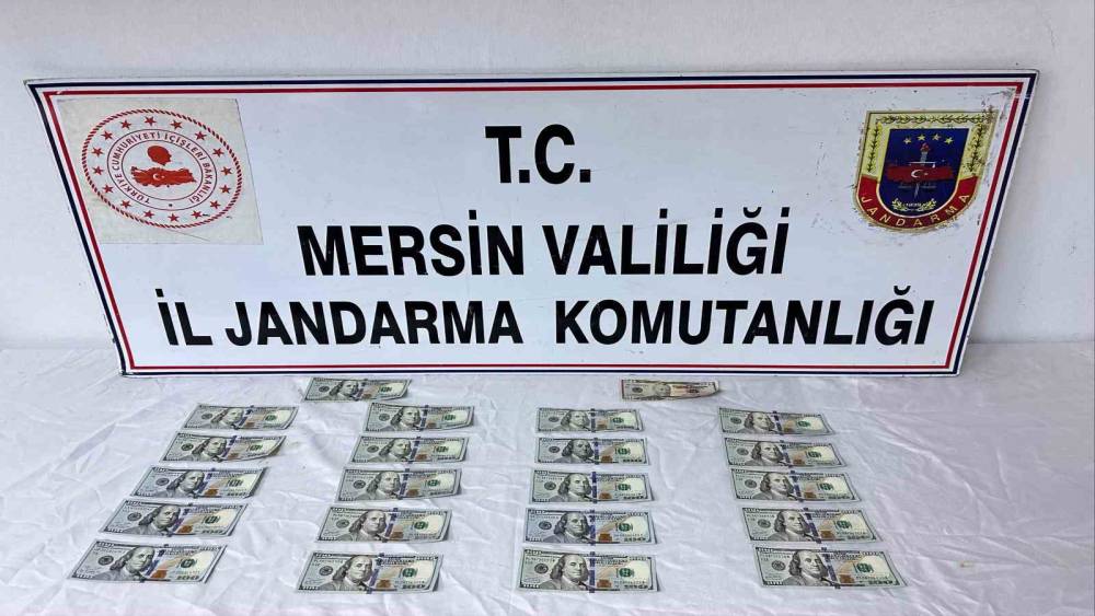 Mersin’de sahte dolarlar ele geçirildi